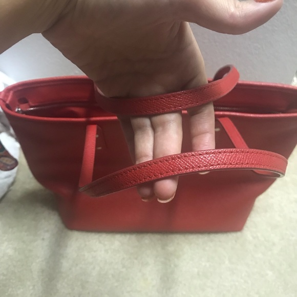 Red Coach purse - Picture 3 of 5